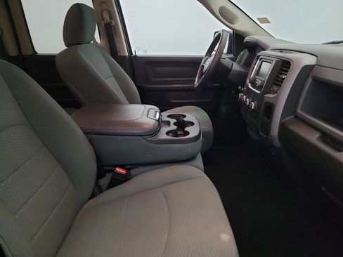 Used 2018 RAM 1500 Express w/ Express Value Package image 21