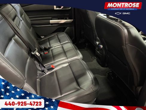 Used 2022 Ford Explorer XLT w/ Equipment Group 202A AWD/4WD image 45