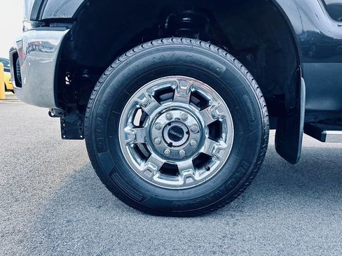 Used 2014 Ford F250 Lariat w/ Chrome Package image 38