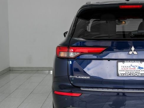 Used 2023 Mitsubishi Outlander SEL Black Edition image 53