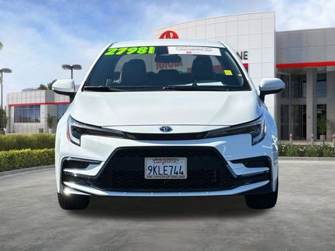 Used 2024 Toyota Corolla SE FWD image 11