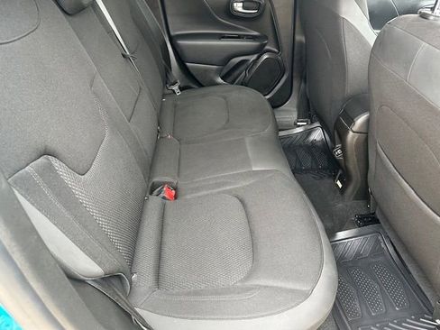 Used 2020 Jeep Renegade Altitude image 18