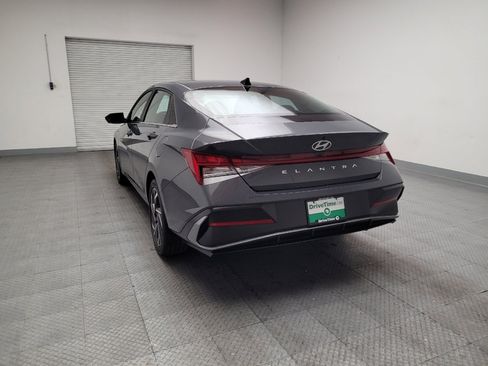 Used 2025 Hyundai Elantra SEL image 6
