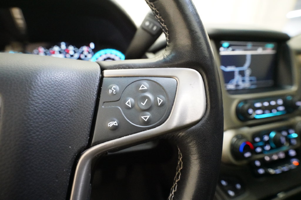 Used 2020 GMC Yukon Denali w/ Denali Ultimate Package AWD/4WD image 19