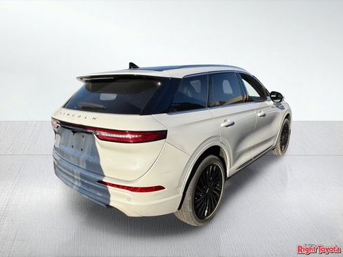 Used 2021 Lincoln Corsair Reserve AWD/4WD image 4