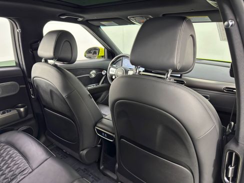 Used 2023 Genesis GV60 Performance image 42