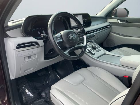 Used 2024 Hyundai Palisade SEL FWD image 11