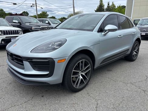 Used 2022 Porsche Macan image 5