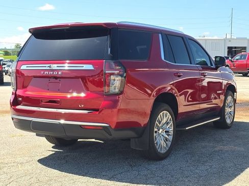 Used 2024 Chevrolet Tahoe LT w/ LT Signature Plus Package RWD image 5