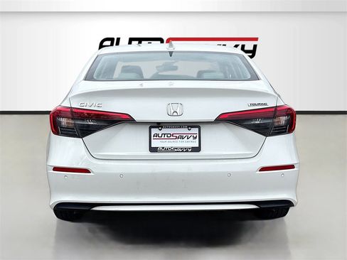 Used 2024 Honda Civic Touring image 6