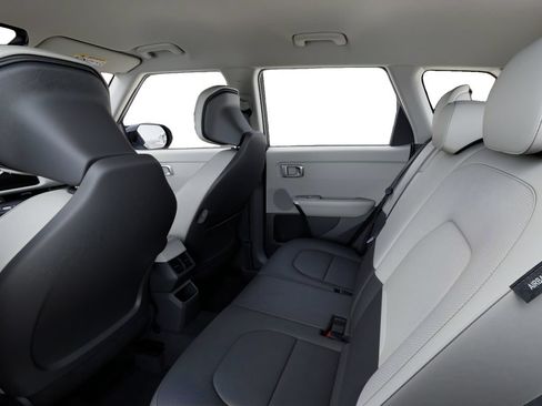 New 2027 Kia Seltos EX AWD/4WD image 18