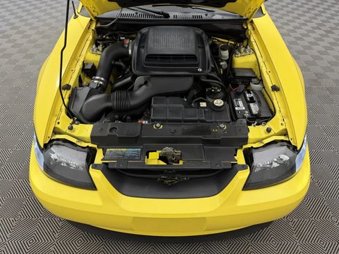 Used 2003 Ford Mustang Mach 1 RWD image 22