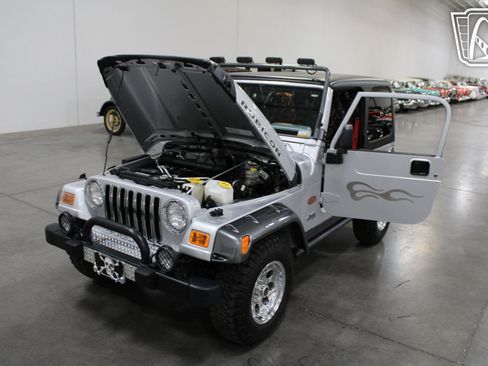 Used 2003 Jeep Wrangler Rubicon image 28