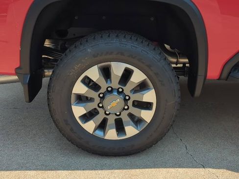 New 2025 Chevrolet Silverado 2500 LT w/ Texas Edition image 8