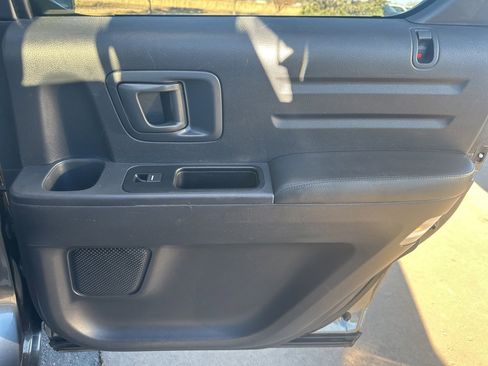 Used 2010 Honda Ridgeline RTL image 25