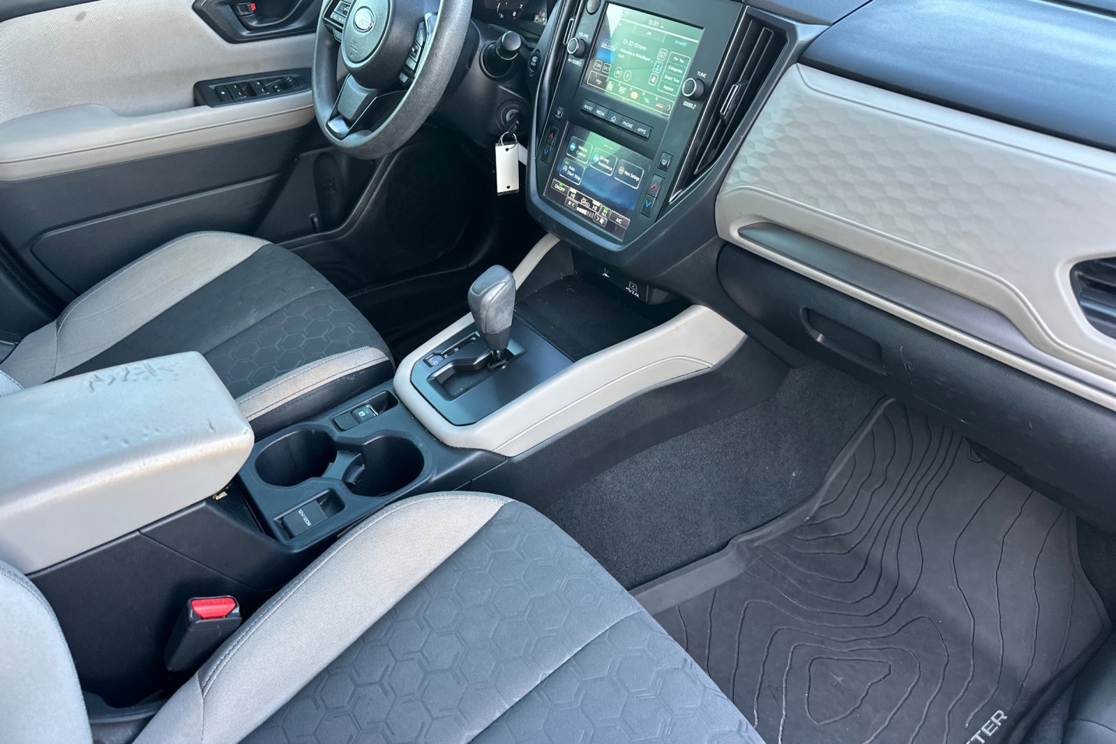 Used 2025 Subaru Forester AWD/4WD image 19