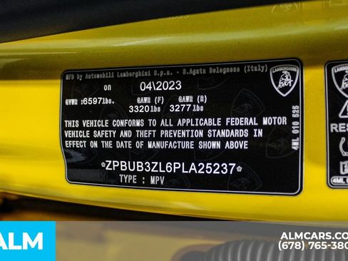 Used 2023 Lamborghini Urus S AWD/4WD image 36