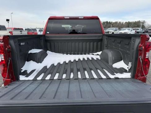 Used 2023 Chevrolet Silverado 1500 LT w/ Z71 Off-Road Package image 10