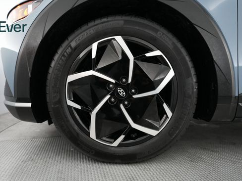 Used 2024 Hyundai Ioniq 5 SEL image 17