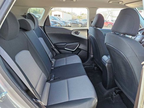 Certified 2024 Kia Soul LX w/ Option Group 015 image 19