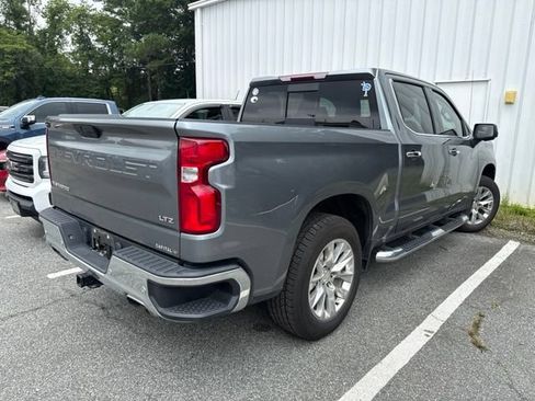 Used 2020 Chevrolet Silverado 1500 LTZ w/ LTZ Plus Package AWD/4WD image 9