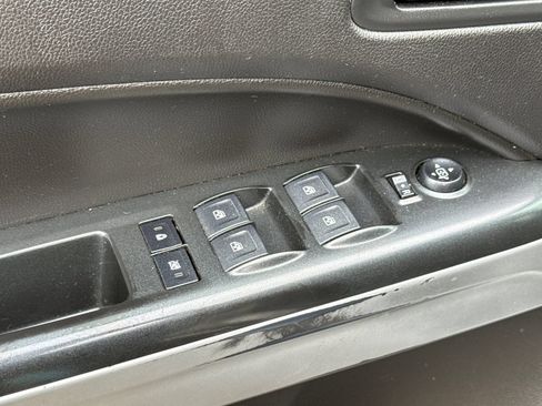 Used 2018 Chevrolet Colorado ZR2 w/ ZR2 Dusk Special Edition AWD/4WD image 11