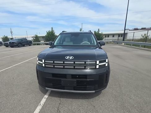 Used 2026 Hyundai Santa Fe SEL image 2