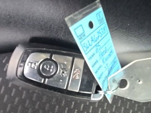 Used 2025 Ford Escape ST-Line image 31