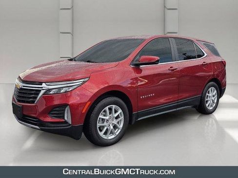 Used 2024 Chevrolet Equinox LT FWD image 1