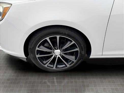 Used 2017 Buick Verano Sport Touring image 14