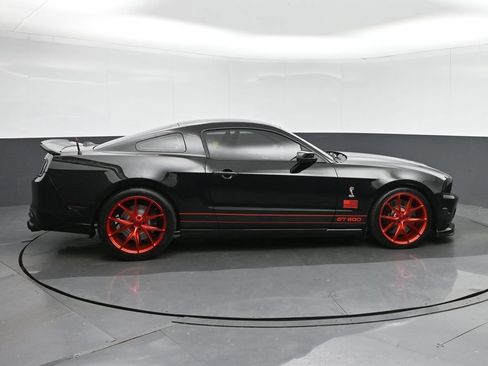 Used 2012 Ford Mustang Shelby GT500 w/ SVT Performance Pkg RWD image 8