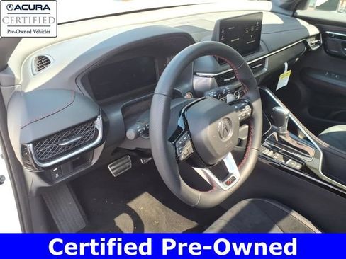 Certified 2025 Acura ADX A-Spec AWD/4WD image 3