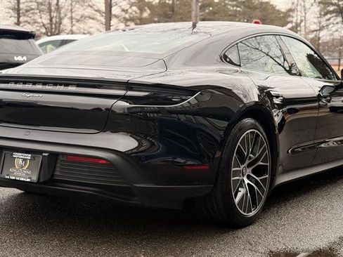 Used 2023 Porsche Taycan w/ Premium Package image 5