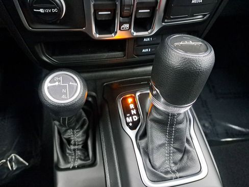 New 2026 Jeep Gladiator Sport image 23