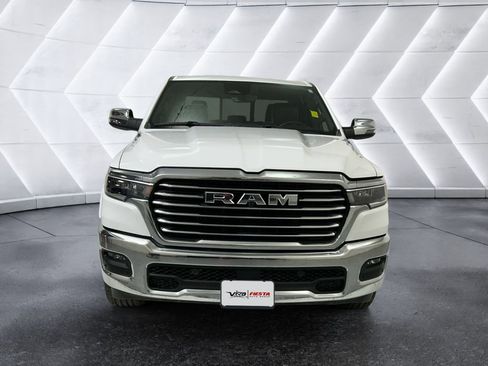 Used 2025 RAM 1500 Laramie AWD/4WD image 2