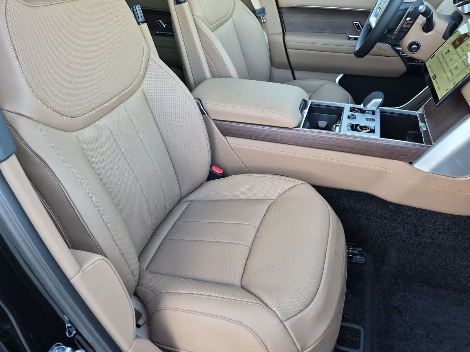 New 2027 Land Rover Range Rover SE AWD/4WD image 23