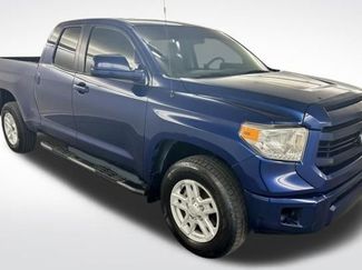 Used 2014 Toyota Tundra SR video 1