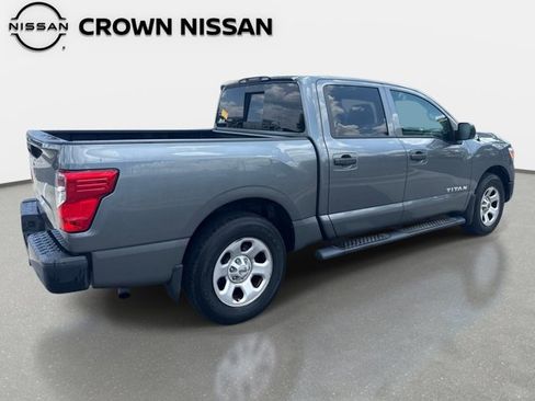 Certified 2017 Nissan Titan S RWD image 9