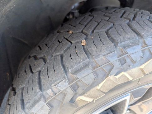 Used 2021 Chevrolet Tahoe Z71 w/ Rear Media and Nav Package image 45