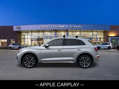 Used 2022 Audi Q5 2.0T Premium Plus w/ Premium Plus Package AWD/4WD image 2