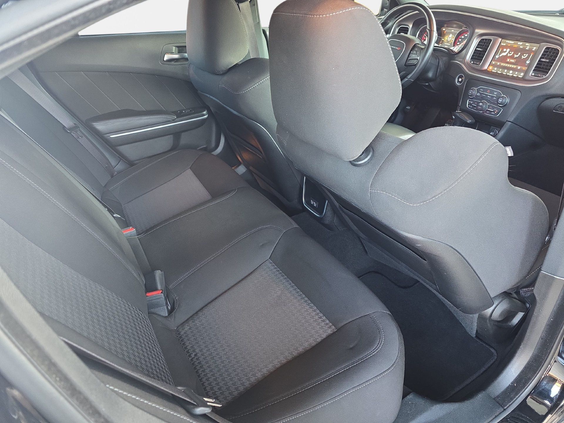 Used 2022 Dodge Charger Scat Pack RWD image 11
