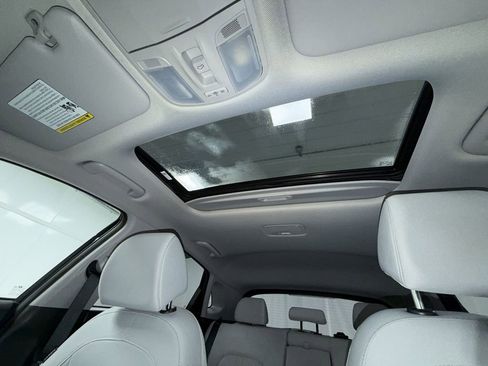 Used 2023 Hyundai Kona SEL w/ Convenience Package AWD/4WD image 6