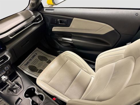Used 2024 Ford Mustang Premium image 22