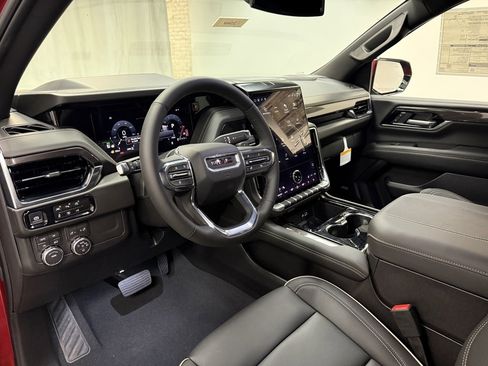 New 2026 GMC Yukon Elevation w/ LPO, Floor Liner Package image 28