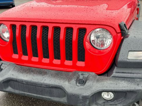 Used 2020 Jeep Wrangler Unlimited Sport S AWD/4WD image 11