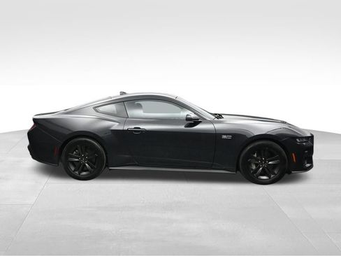 Used 2024 Ford Mustang GT RWD image 6