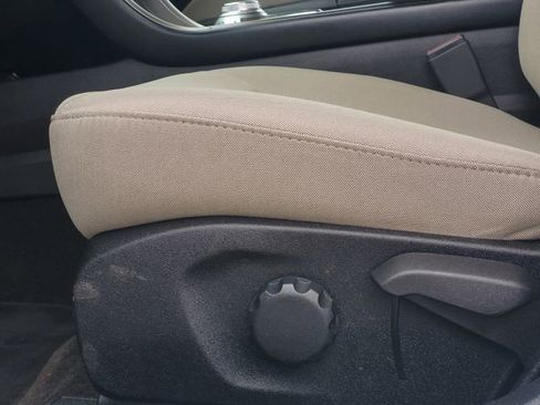 Certified 2018 Ford Fusion S image 6