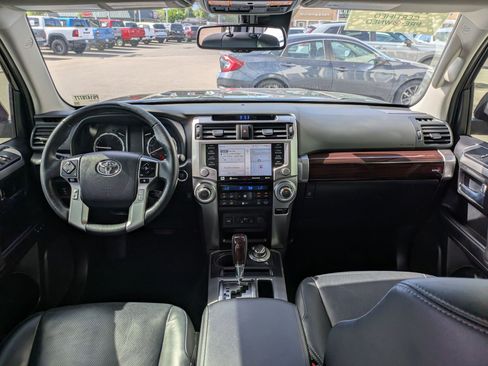 Used 2023 Toyota 4Runner Limited AWD/4WD image 32