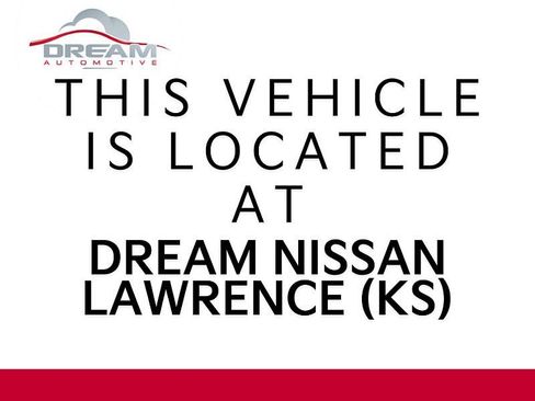 Used 2025 Nissan Kicks SV image 3