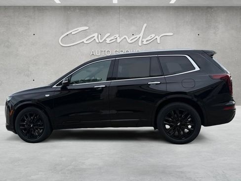 Certified 2022 Cadillac XT6 Premium Luxury w/ LPO, ONYX Package FWD image 13